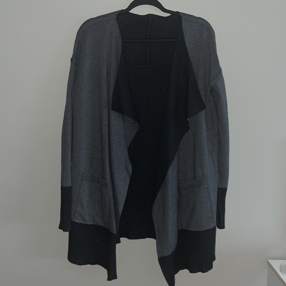 Lululemon reversible cardigan - Picture 8 of 10